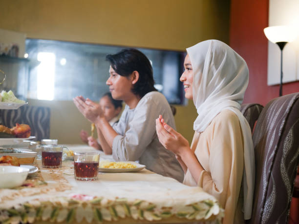 how-to-say-ramadan-mubarak-wishes-in-arabic