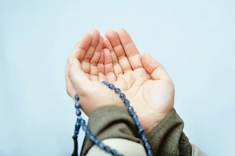 The Meaning of Ameen After Dua