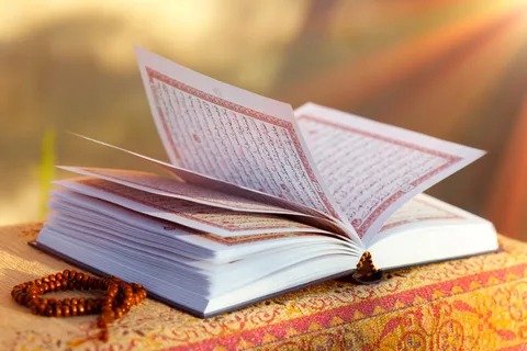 Exploring the Holy Book : How many pages of the Quran?