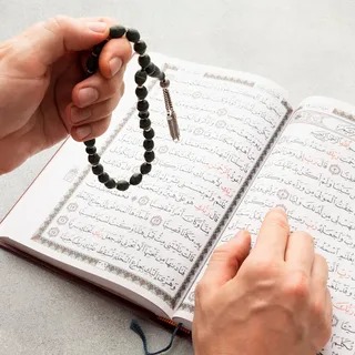 Learn to Read Quran for Adults: A Step-by-Step Guide