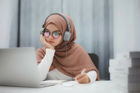 Online Islamic Courses for Non-Arabs