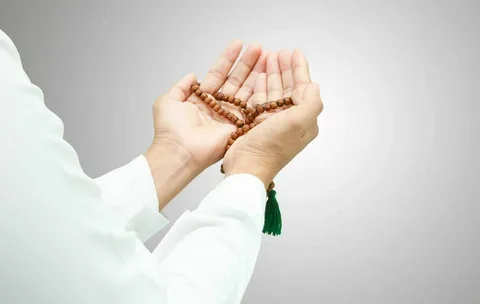 how to perform dua in islam in 4 steps