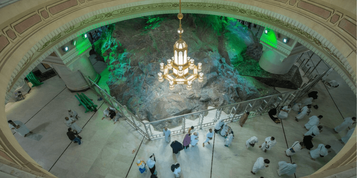 The Sacred Story of Safa and Marwa: A Journey of Faith and Devotion